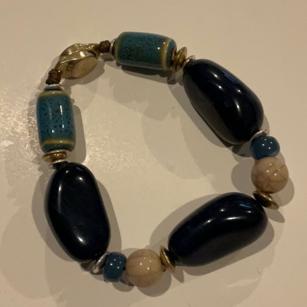 8 Inch Blue Green Teal Beaded Bracelet‎